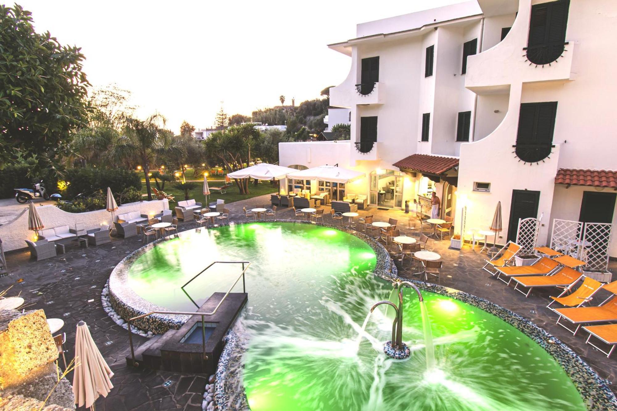 Hotel Park Victoria Forio  Luaran gambar